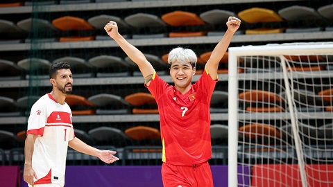 ĐT futsal Việt Nam trở thành đội đầu tiên giành vé dự VCK futsal châu Á 2026